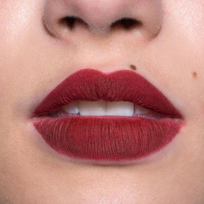 Delineador de Labios : Lip Color Pencil - Marifer Cosmetics - Exotik Store